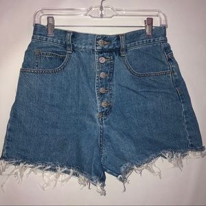 ❌SOLD - High-rise BDG denim shorts!
